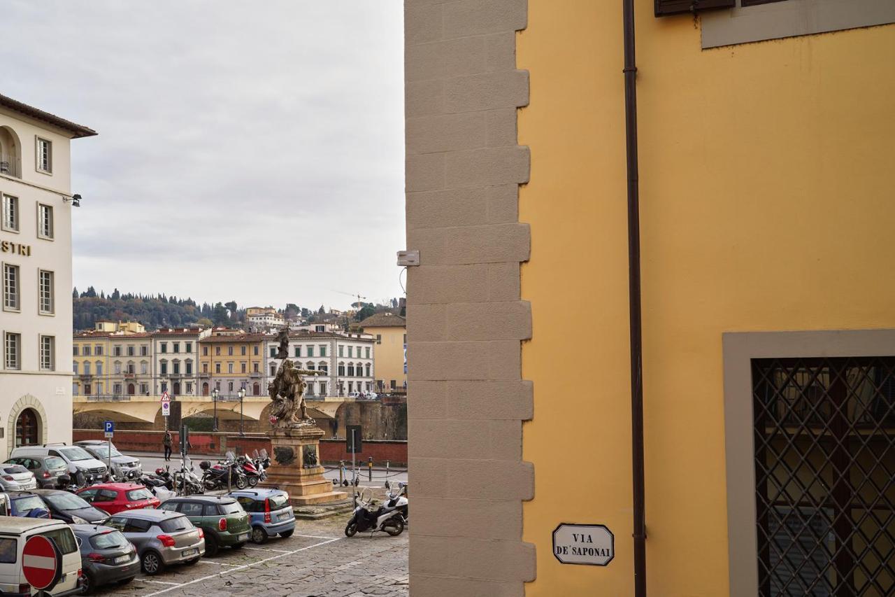 3 Master Bedrooms With Balcony On The River With Views Florenţa Exterior foto