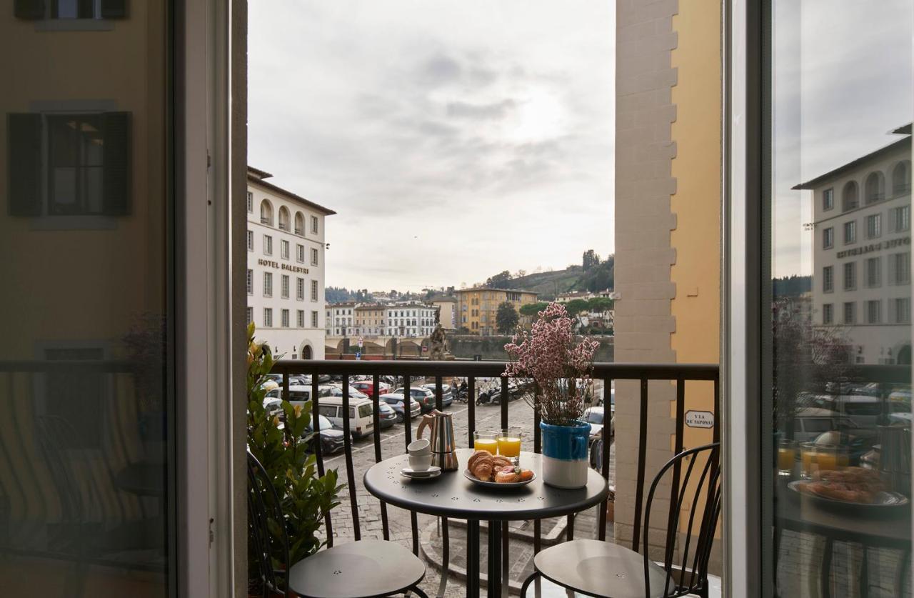 3 Master Bedrooms With Balcony On The River With Views Florenţa Exterior foto