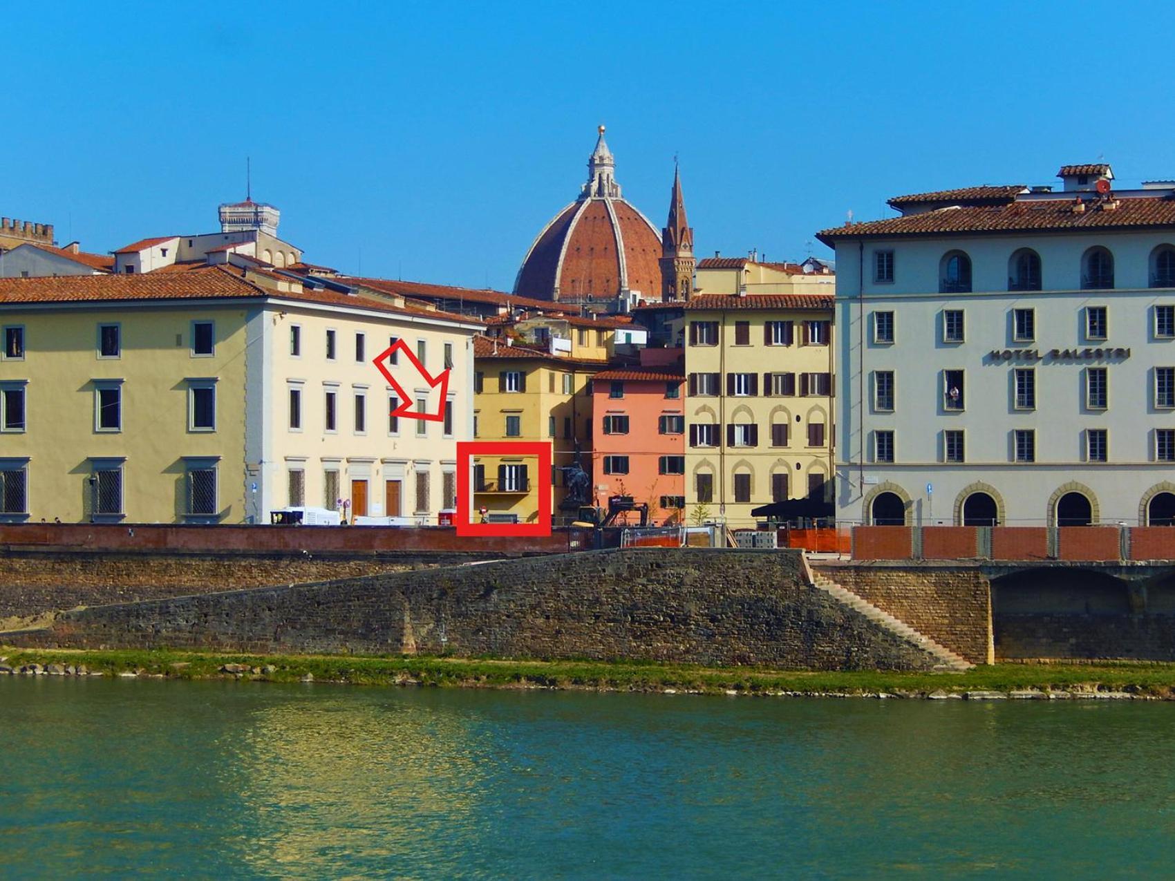 3 Master Bedrooms With Balcony On The River With Views Florenţa Exterior foto